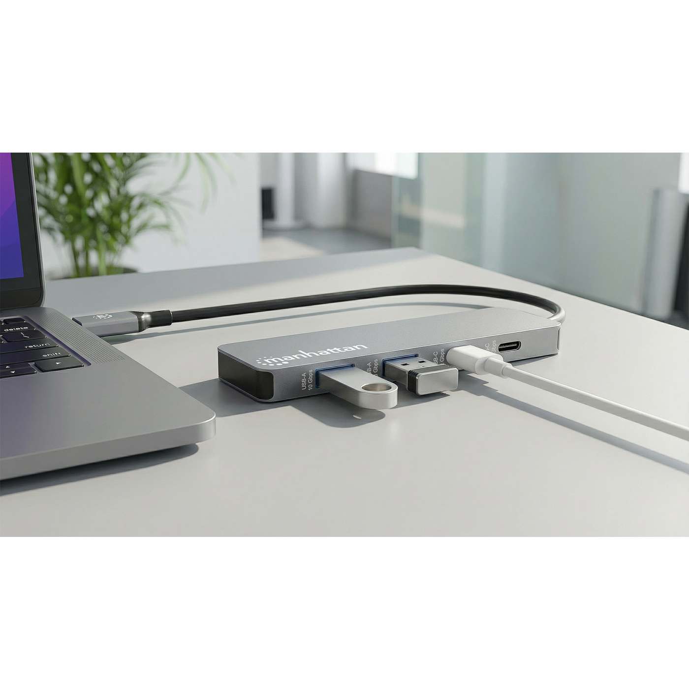 4-Port 10G USB-A / USB-C Combo Hub 2x2 Image 6