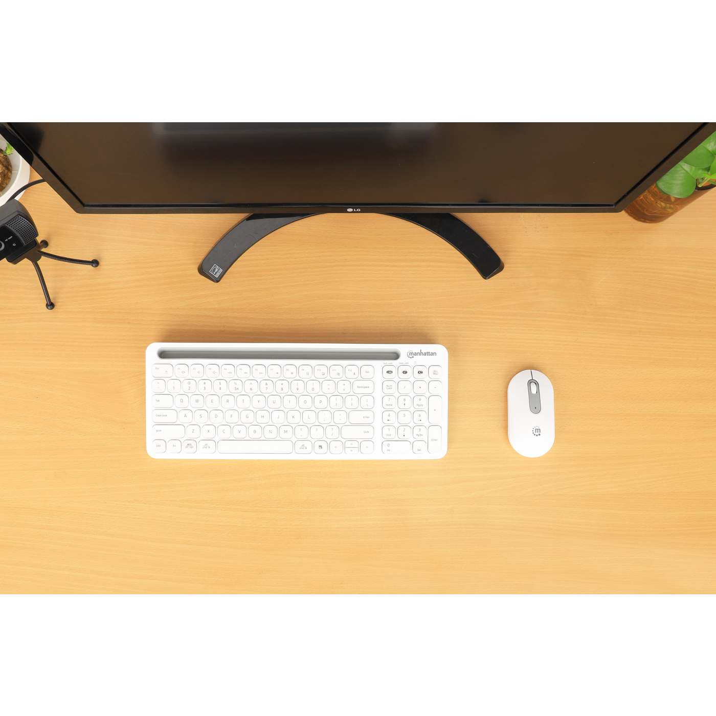 Dual-Mode Multipoint Wireless Keyboard and Mouse Combo Set Image 6